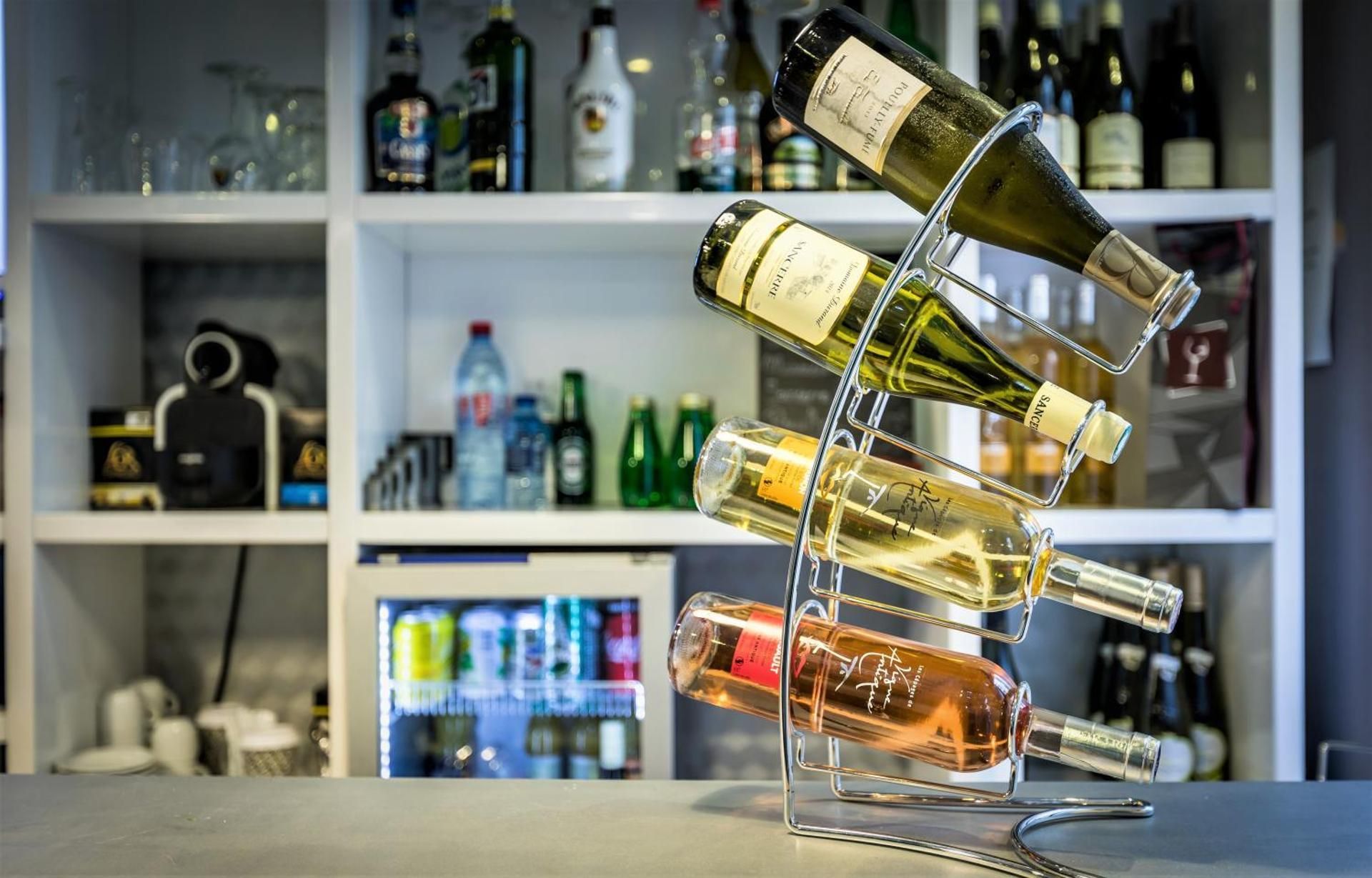 undefined Hotel Du Maine 3