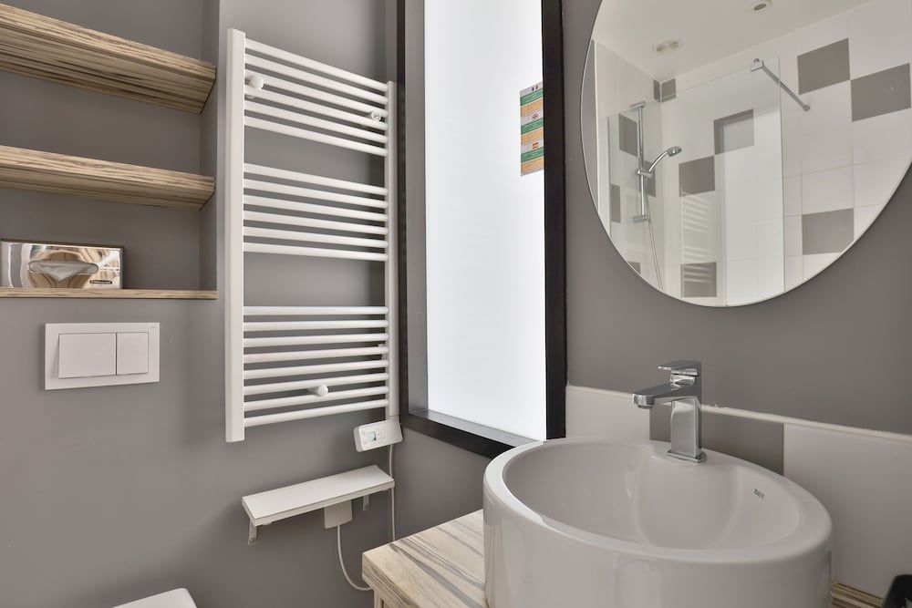 Hotel Marbella Twin Room 3