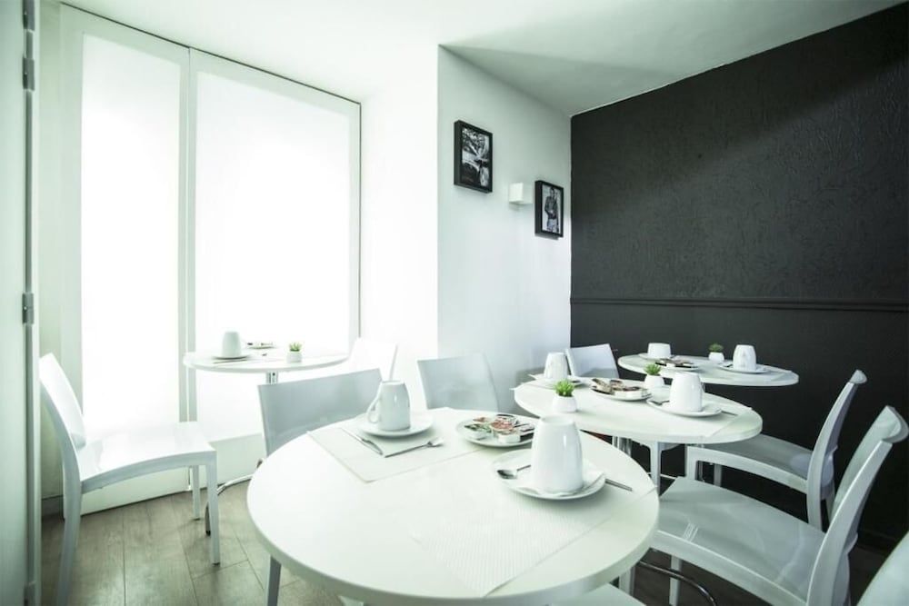 undefined Hotel Schtak 4