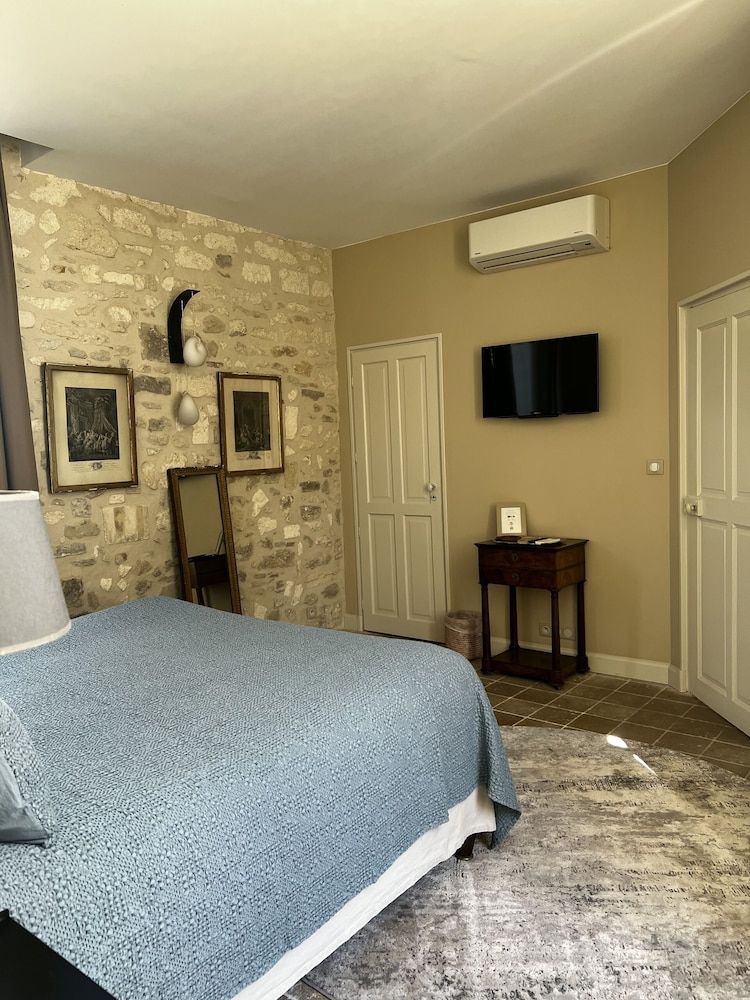 Deluxe Double Room, Ensuite, Garden View (La Magnanarelle)