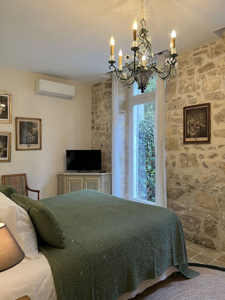 Deluxe Double or Twin Room, Garden View