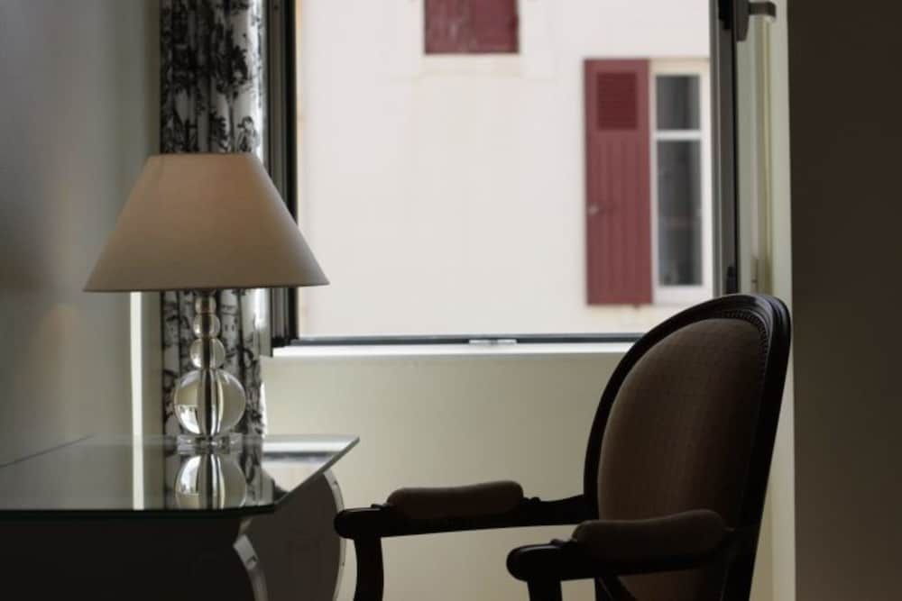 Hotel Maitagaria Superior Double Room 6