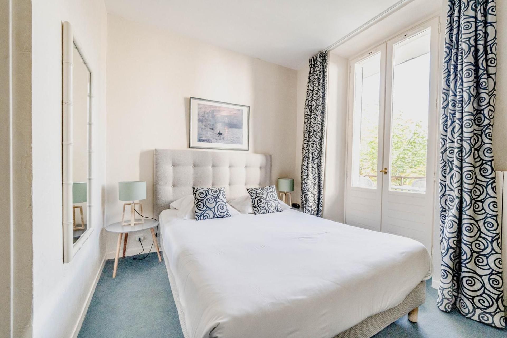 Small Single Room