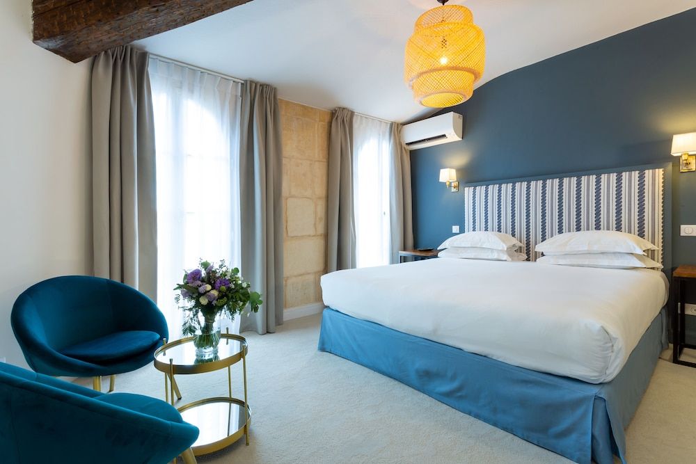 Junior Double Room