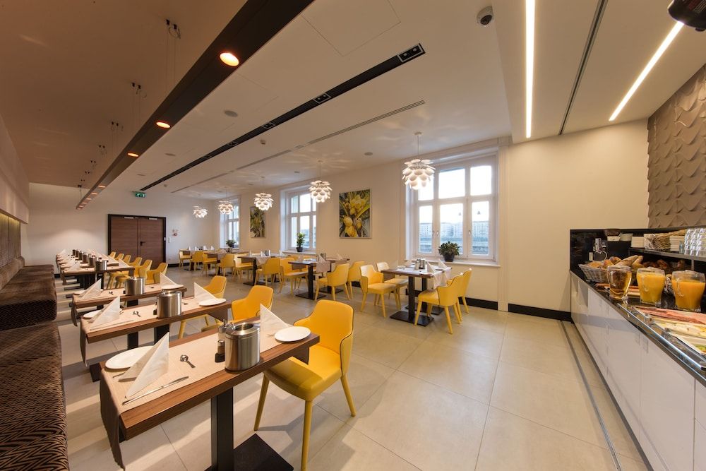 undefined Boutique Hotel Victoria Budapest 9