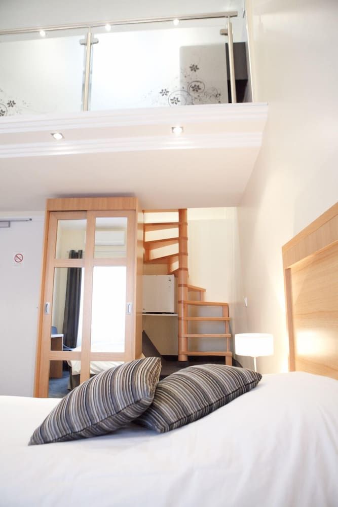 Superior Room, 2 Twin Beds, Private Entrance