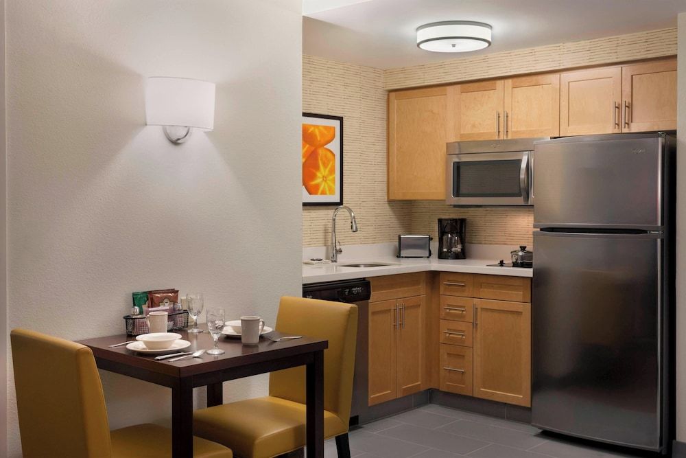 undefined Residence Inn by Marriott Toronto Markham 8