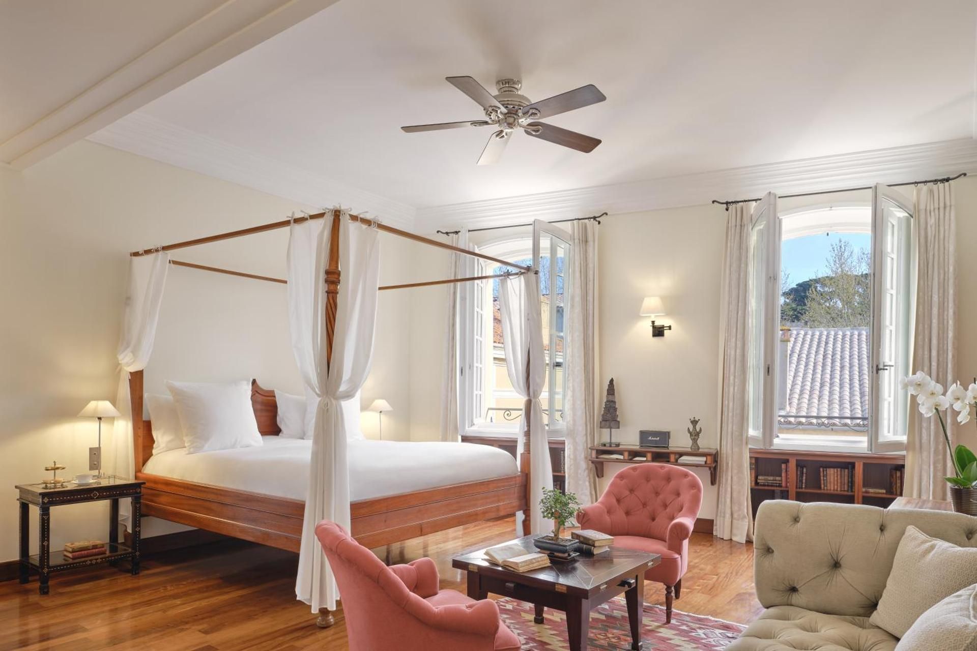 Prestige Double Room with City View