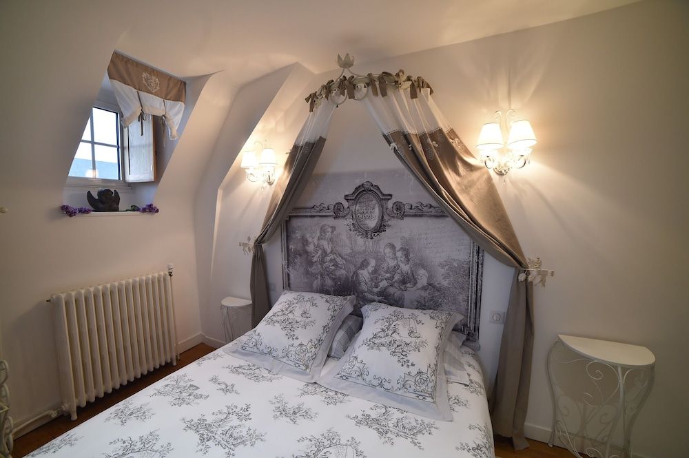 Superior Double Room (LILA)