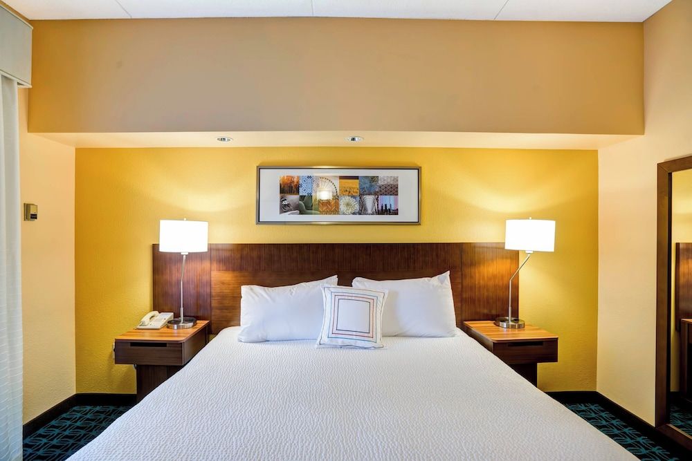 Room, 1 King Bed with Sofa bed, Non Smoking