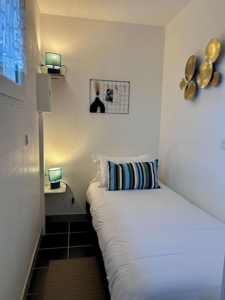 Deluxe Triple Room, 1 Bedroom, Courtyard Area