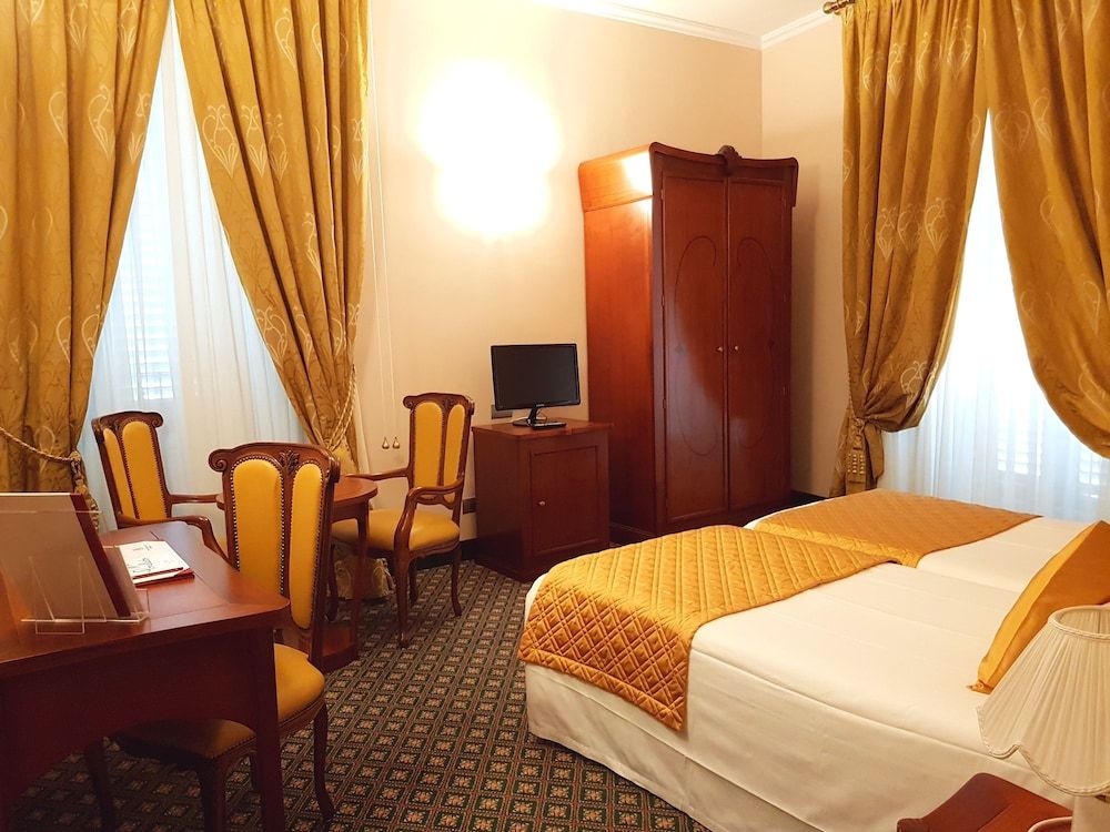 Hotel Berchielli Standard Double Room 3