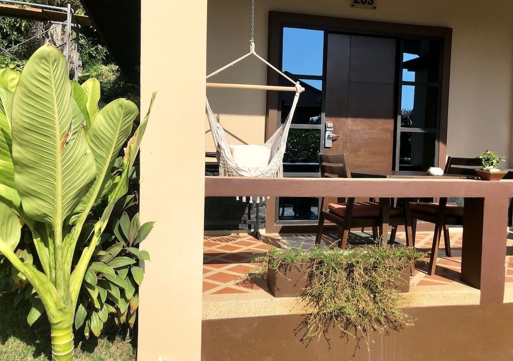 Royal Beach Boutique Resort & Spa Premium Bungalow