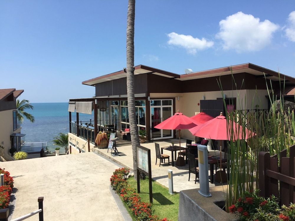 undefined Royal Beach Boutique Resort & Spa 3