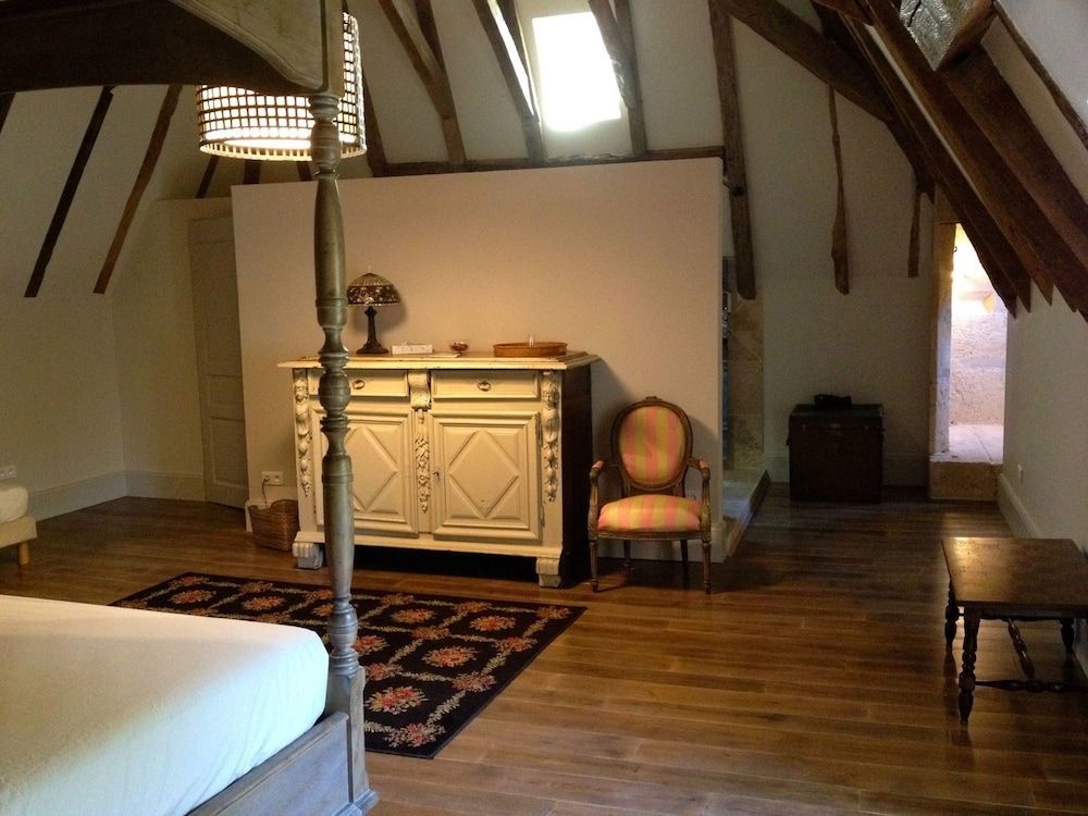 Suite (Louvre)