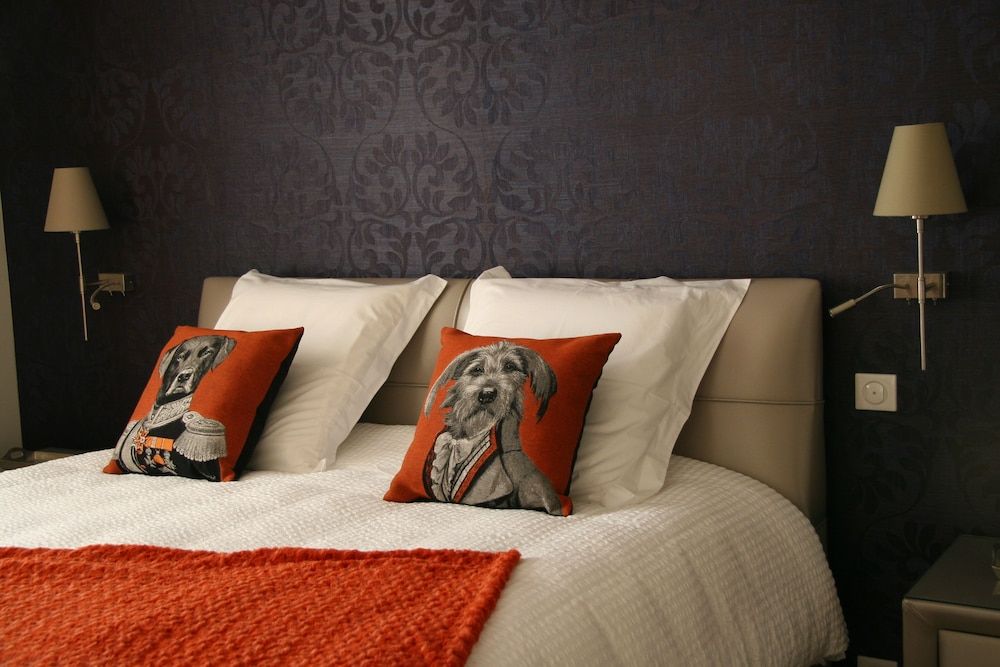 Les Suites Champenoises Royal Suite (Au pied de la Cathdrale ) 6