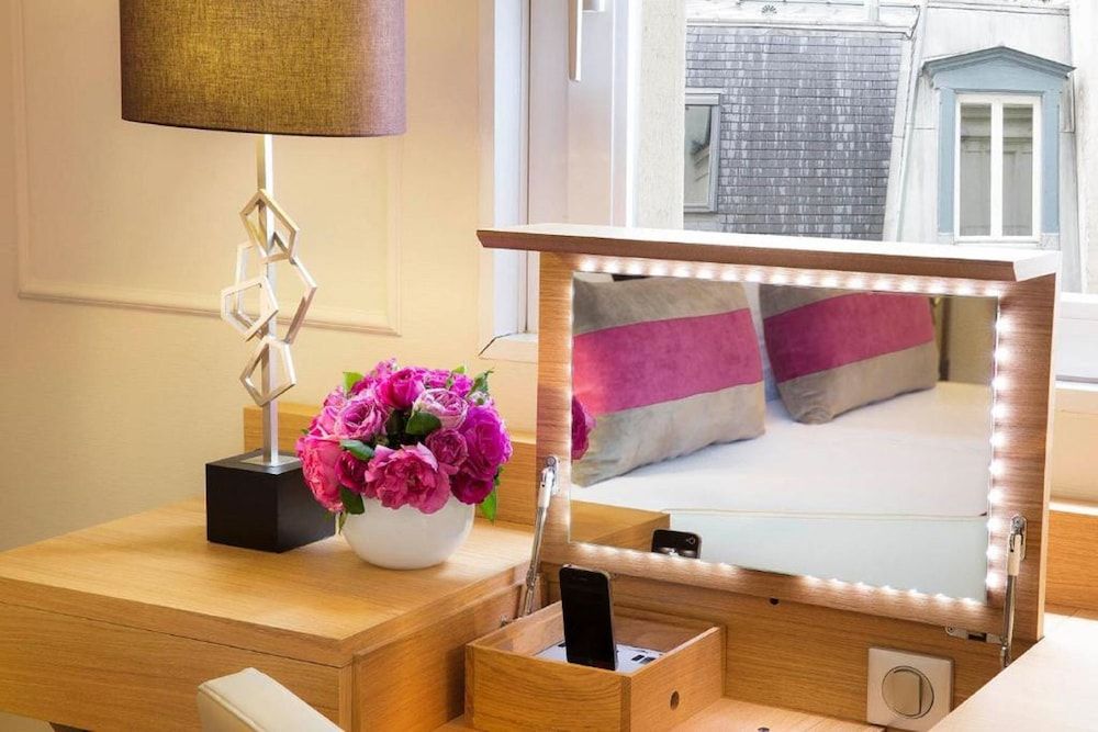 undefined Hotel Galileo 3