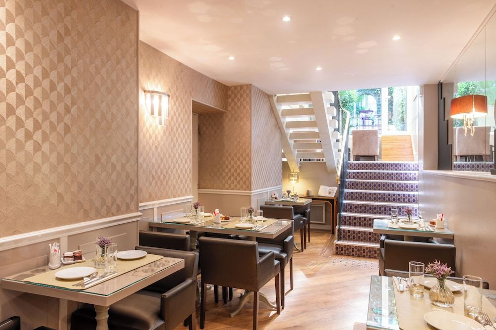 undefined Hotel Galileo 8