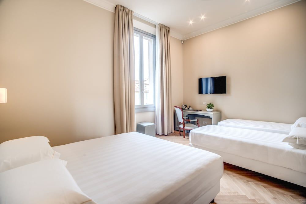 undefined Hotel Ariele 4