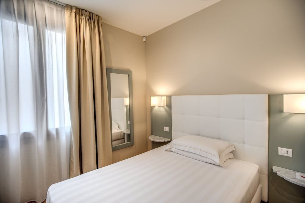 undefined Hotel Ariele 5