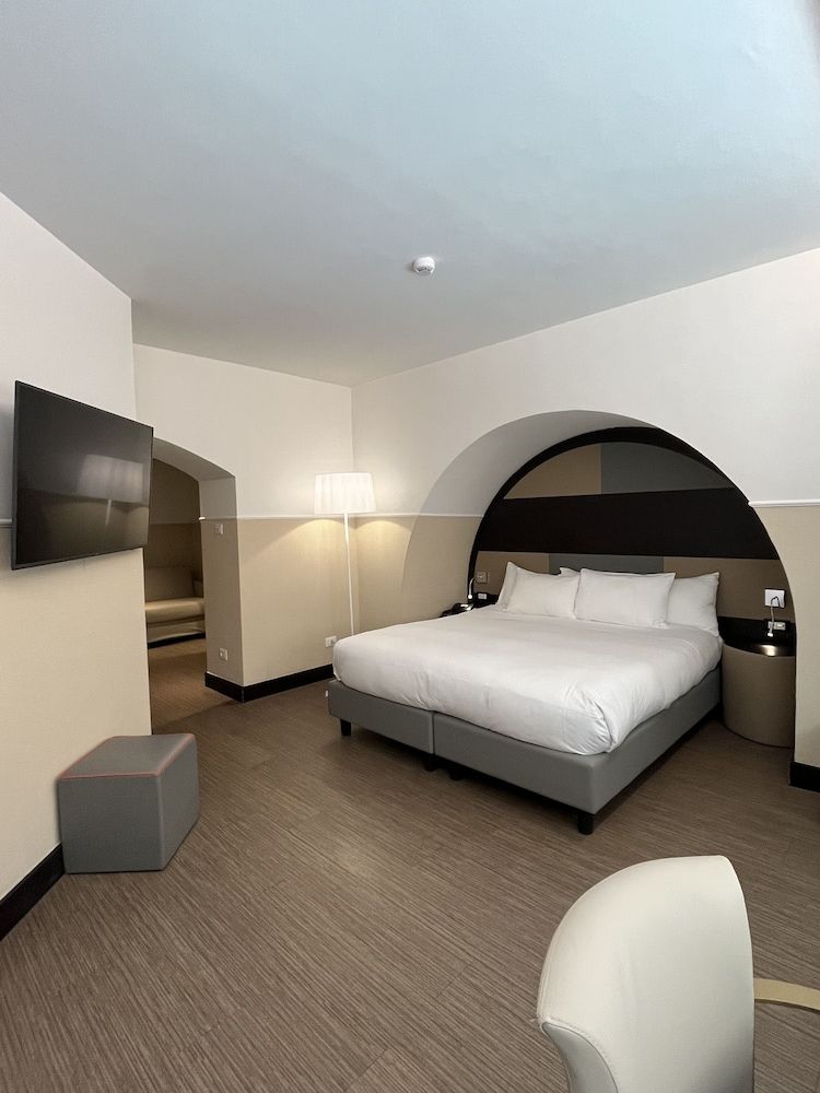 Junior Suite, 1 King Bed