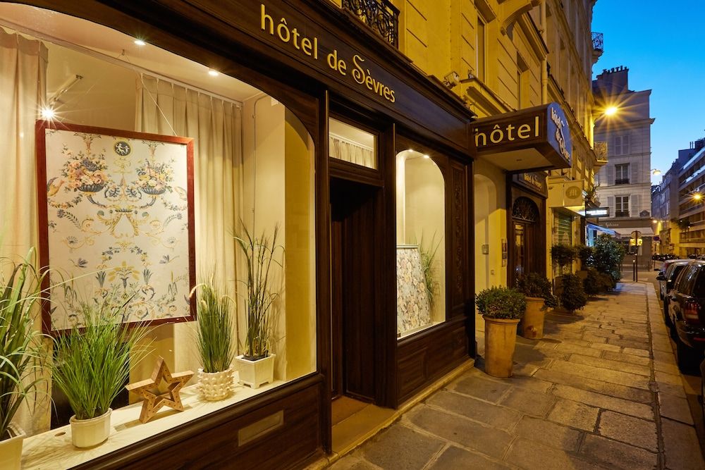 undefined Hotel De Sevres 2