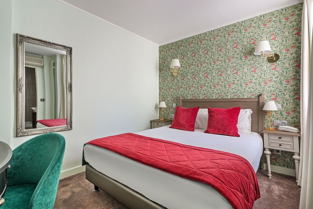 Hotel De Sevres Double Room 2