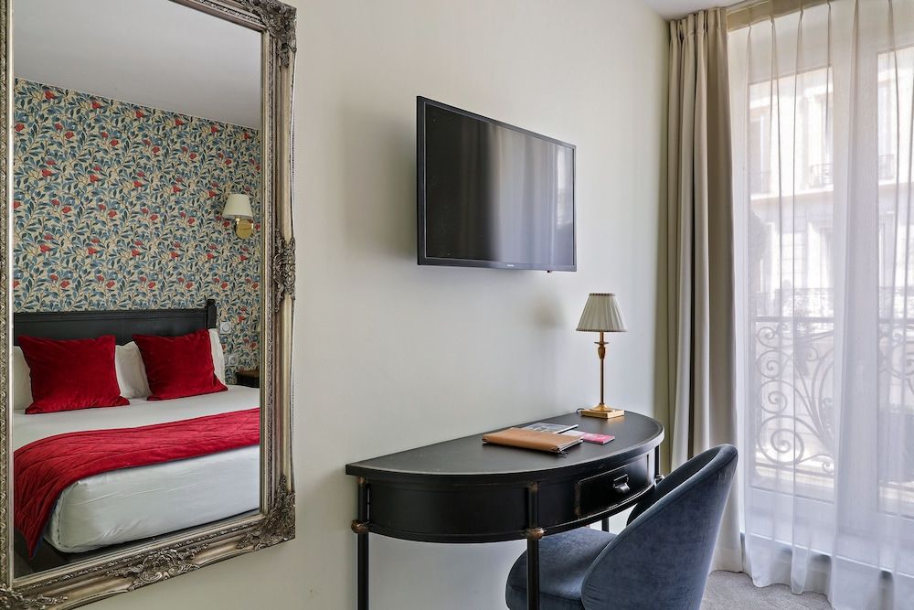 Hotel De Sevres Double Room 5
