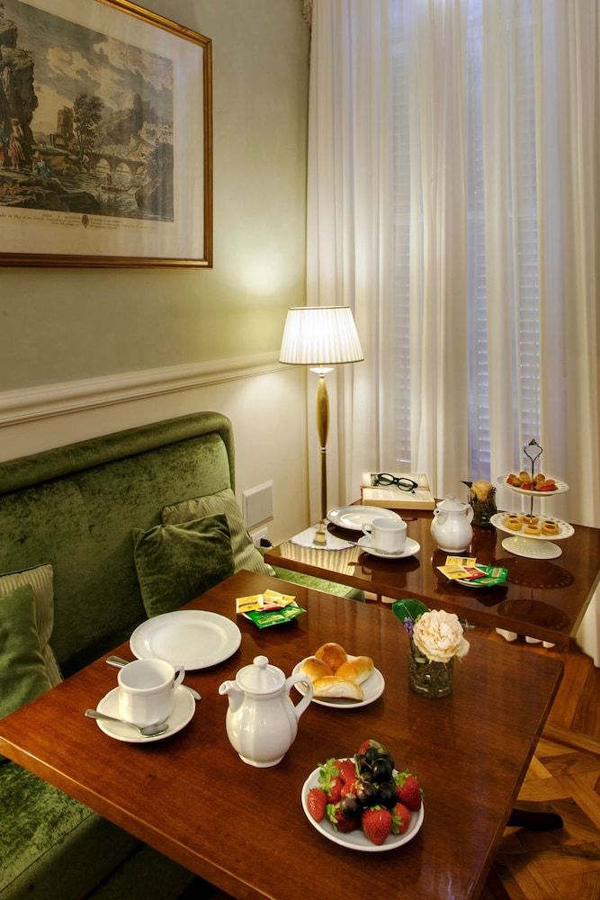 undefined Hotel Pendini 7