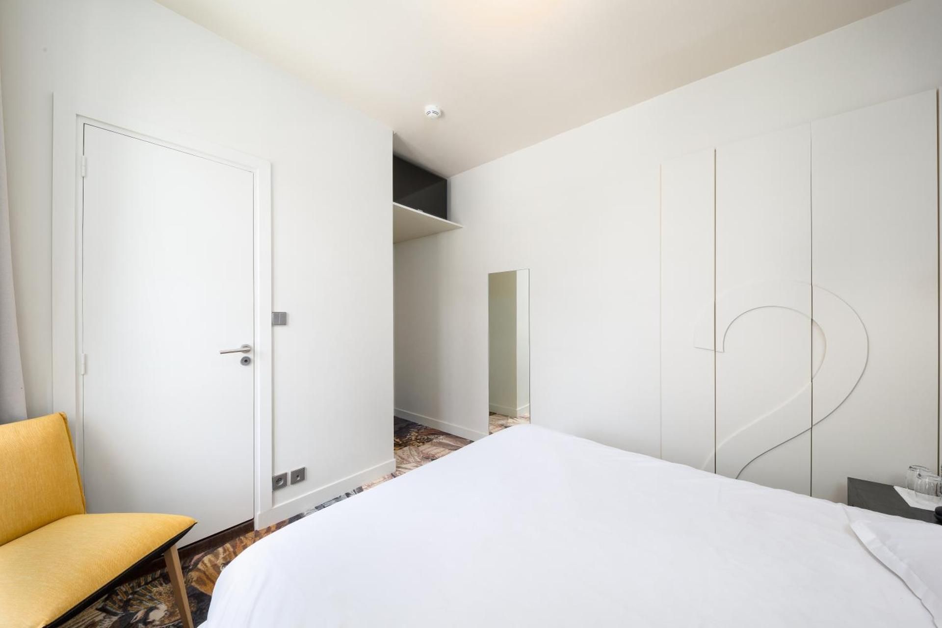 Small Double Room with Square View