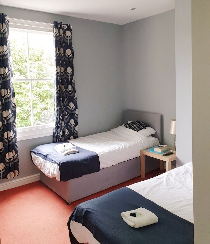 Twin Room, Ensuite