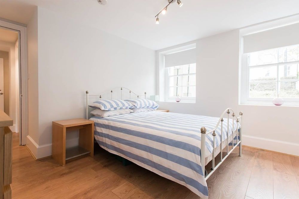 undefined The New Kent Road Apartments 5