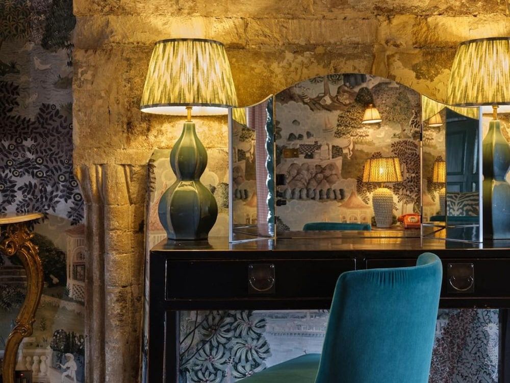 The Old Bell Hotel Deluxe Double Room 6