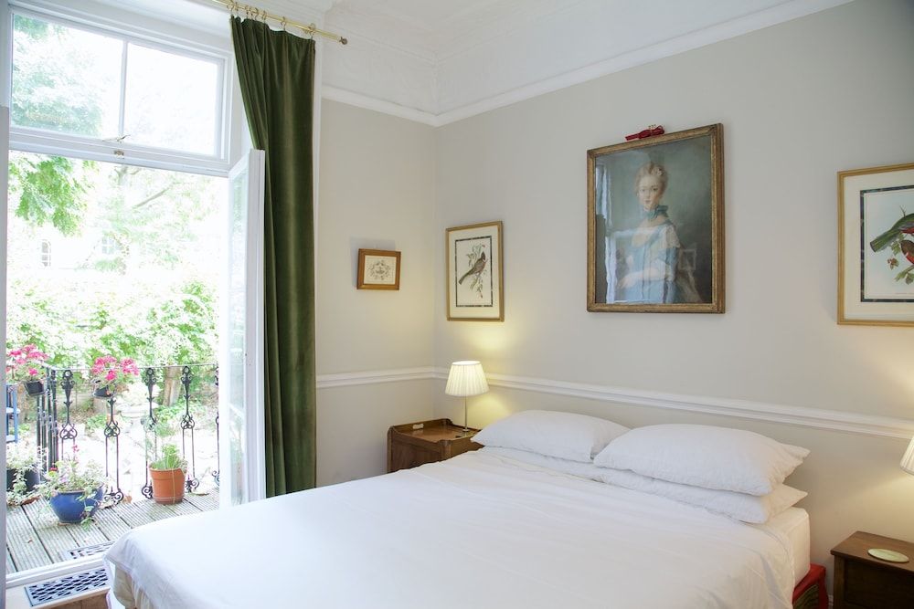 undefined A Place Like Home - Charming and Elegant Flat in Chelsea 6
