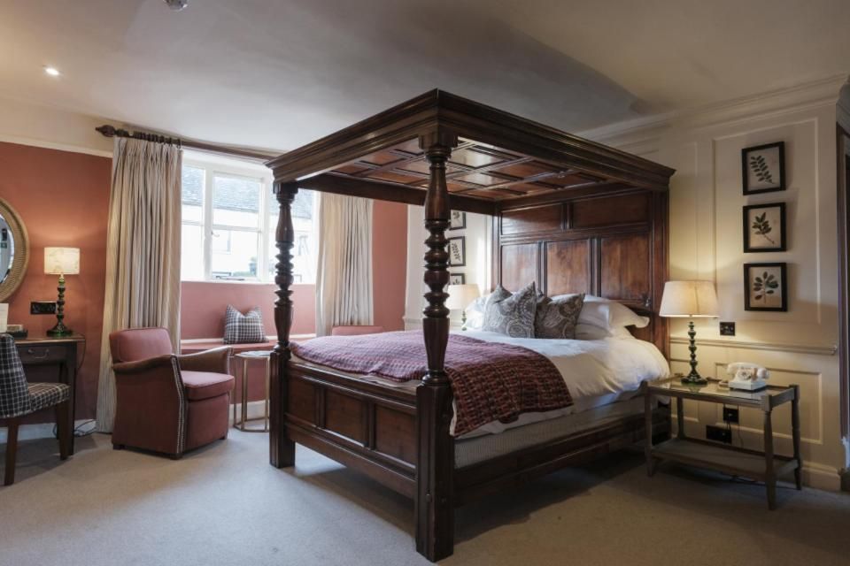 Double Room with Four Poster Bed
