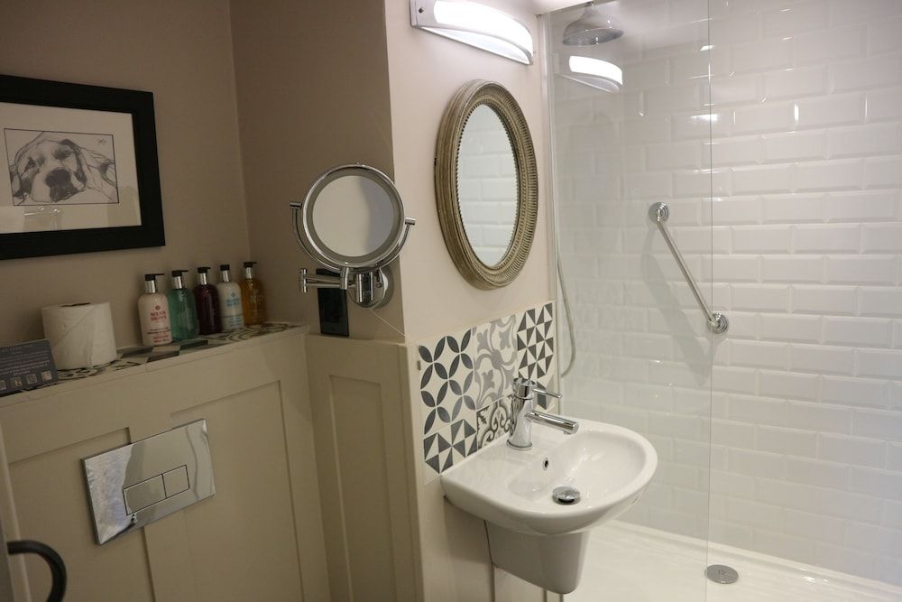 The Lamb Inn Classic db 12