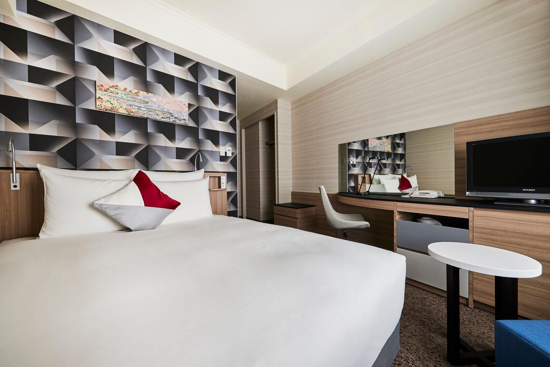 1 Double Standard High Floor