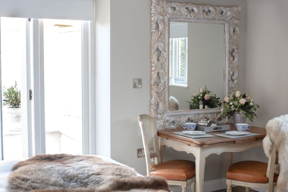 Woolmarket House Hospitality Limited Standard Double Room, Ensuite (with free standing bath) 8