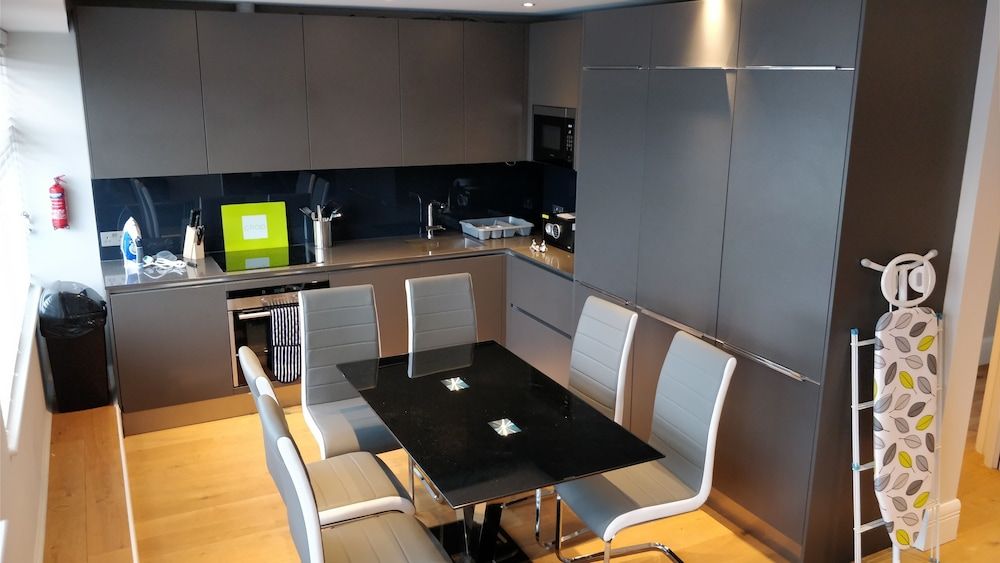 undefined Access Tower Hill 3