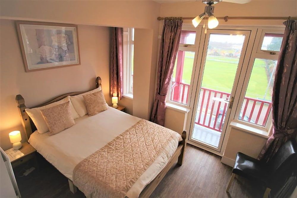 The Grand Hotel Double Room, Sea View 18