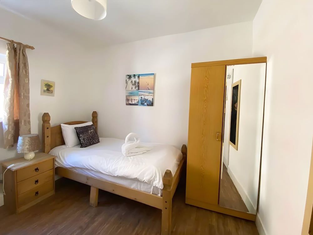 The Grand Hotel Single Room