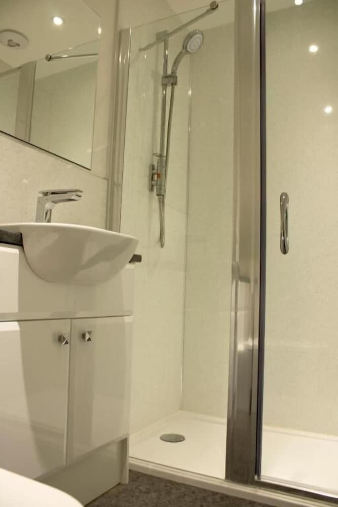 The Birchtree Hotel Standard Room 3