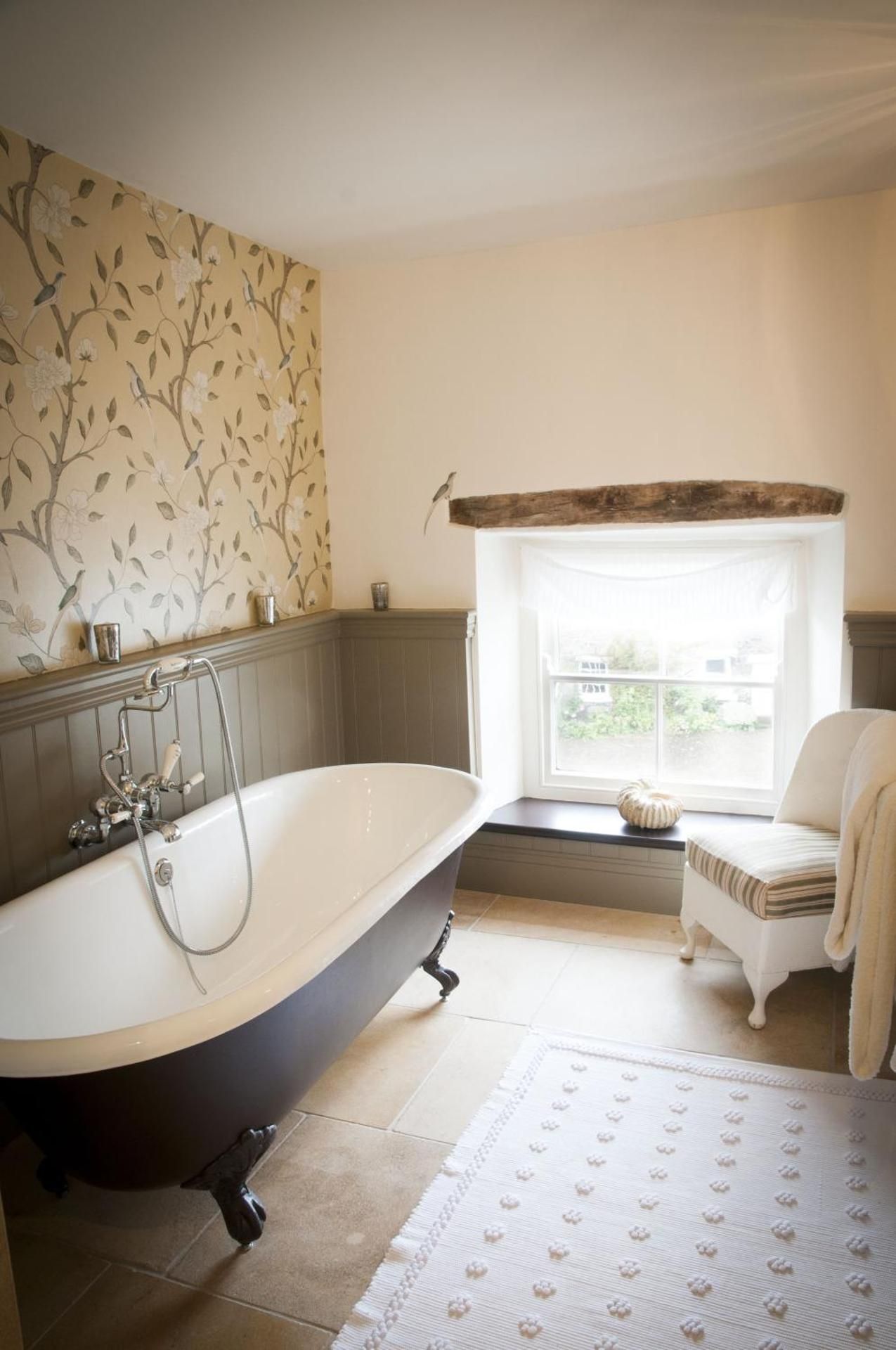 The Priory Superior Double Room With Castle View 3