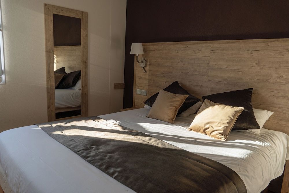 Cit'Hotel Restaurant Bowling de Millau