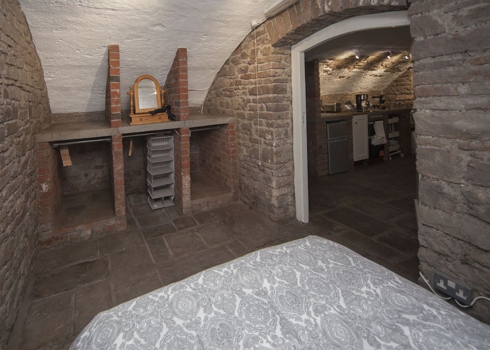 undefined The Priory Cellars Abbots Leigh 3