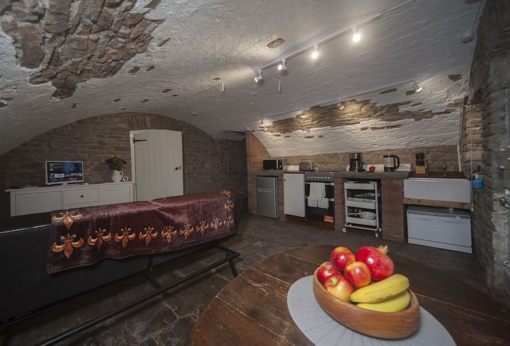 undefined The Priory Cellars Abbots Leigh 7