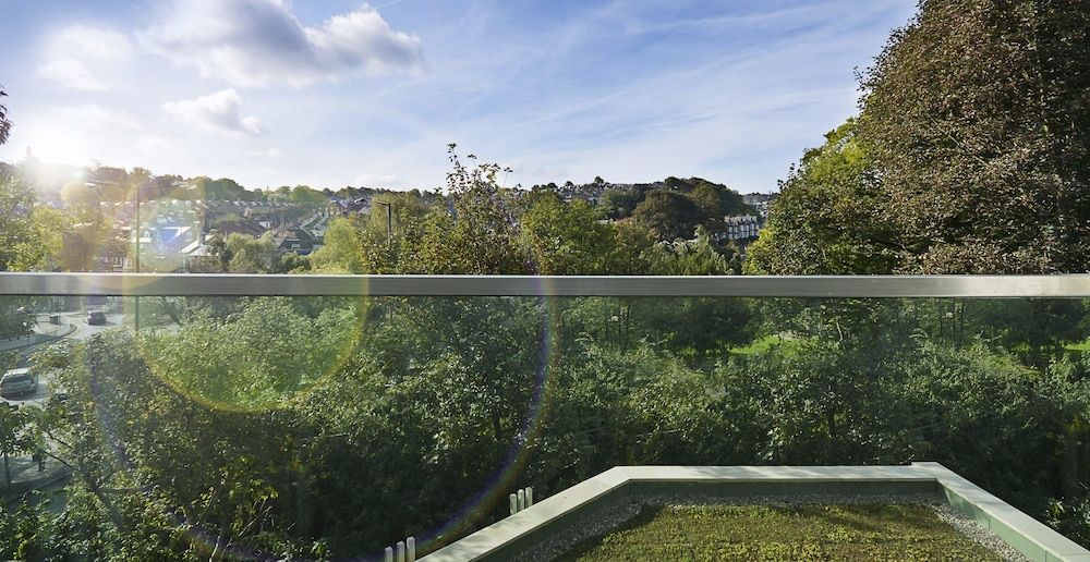 Brocco on the Park Suite, Garden View - The Dovecote 3