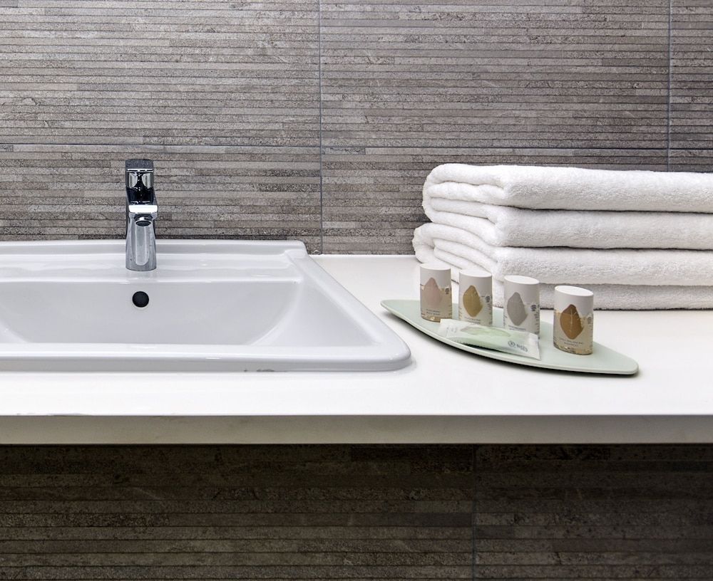 Brocco on the Park Deluxe Double or Twin Room - Nightjar's Nest 5