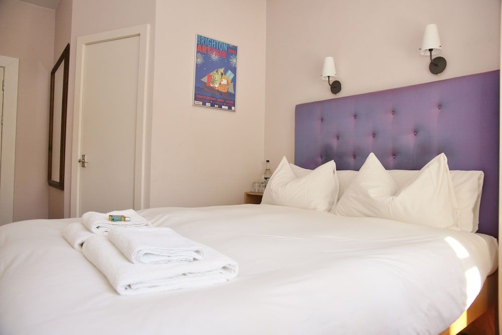 Standard Double Room, Ensuite