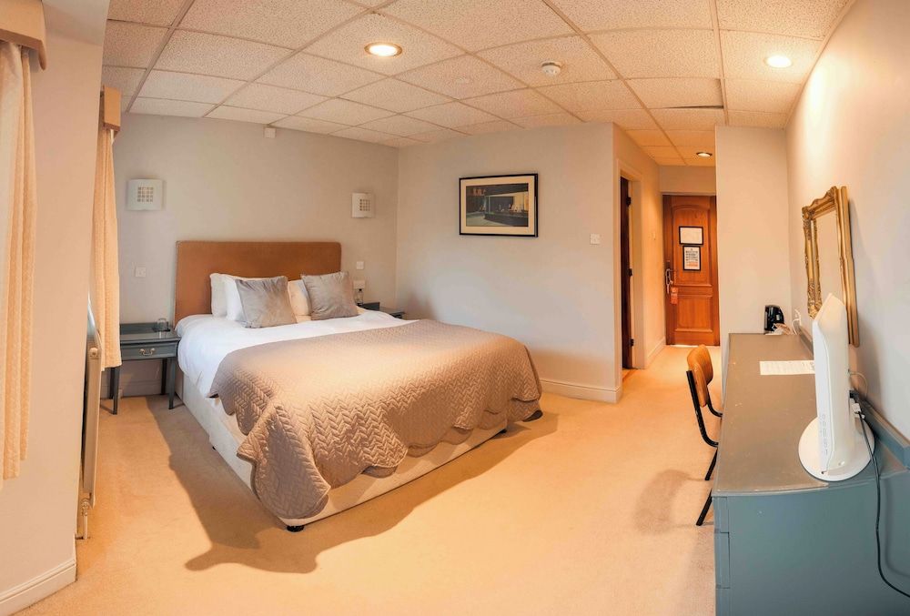 The Bridge Riverside Vintage Double 4